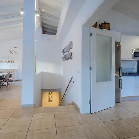 Canacati Villa